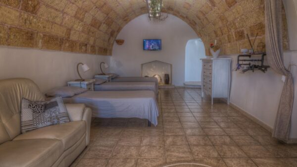 TENUTA LE CHIUSE -  VILLA CON DEPANDANCE